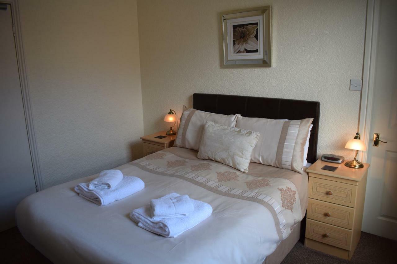 Cedar Lodge Λαντούντνο Εξωτερικό φωτογραφία
