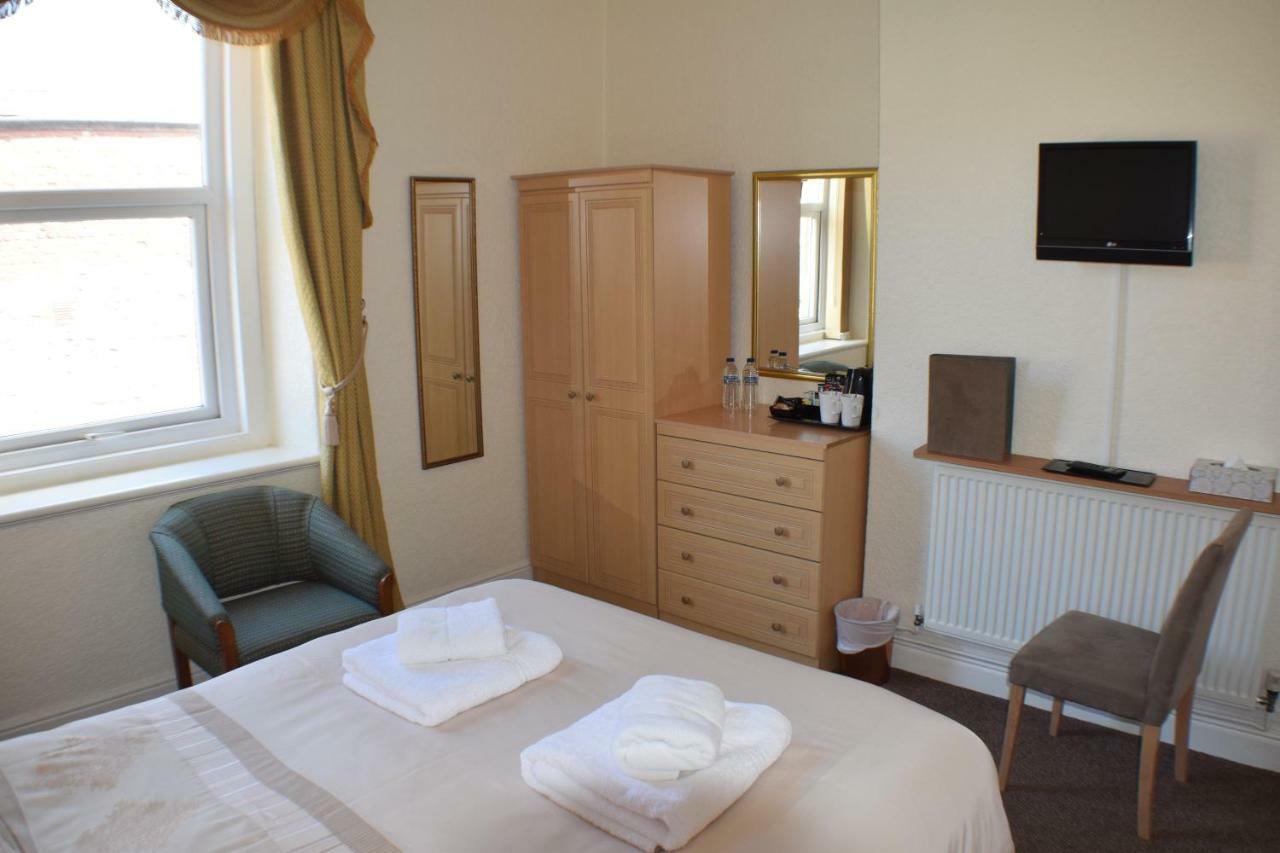 Cedar Lodge Λαντούντνο Εξωτερικό φωτογραφία