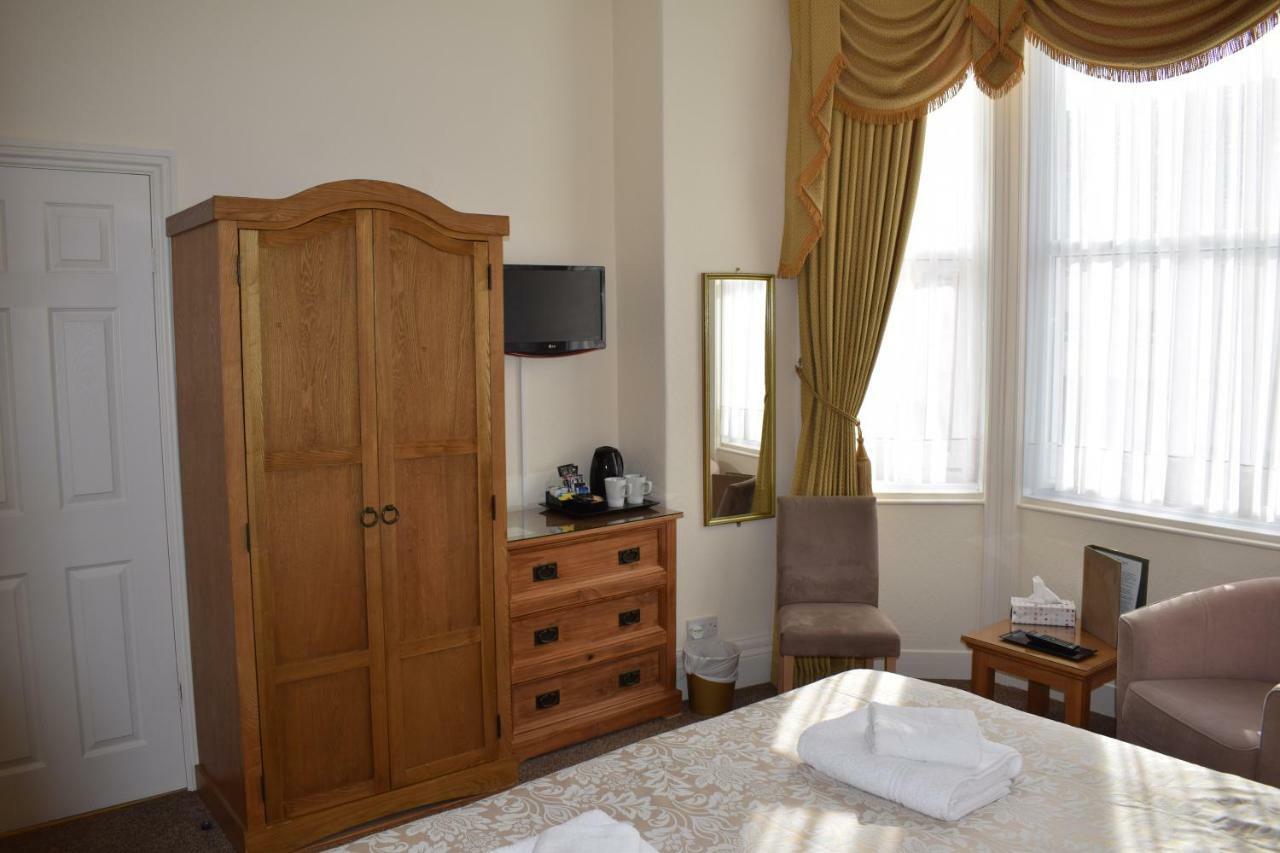 Cedar Lodge Λαντούντνο Εξωτερικό φωτογραφία